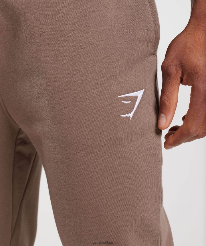 Gymsharkjoggers con escudo hombres marrón trufa PFTJ2N1058 ropa